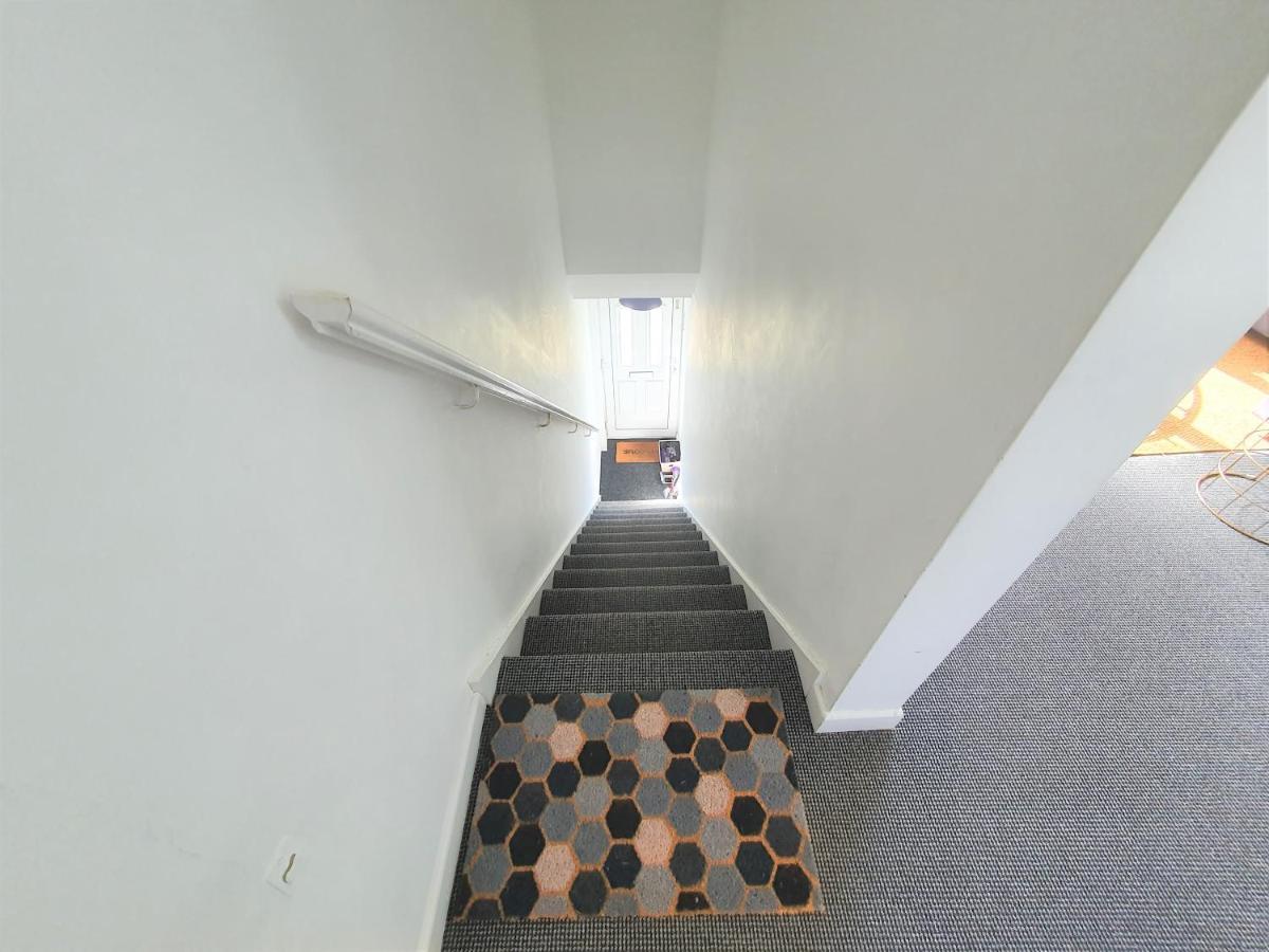 Thesiger Court Apartments - Free Private Parking - By Property Promise Кардифф Экстерьер фото
